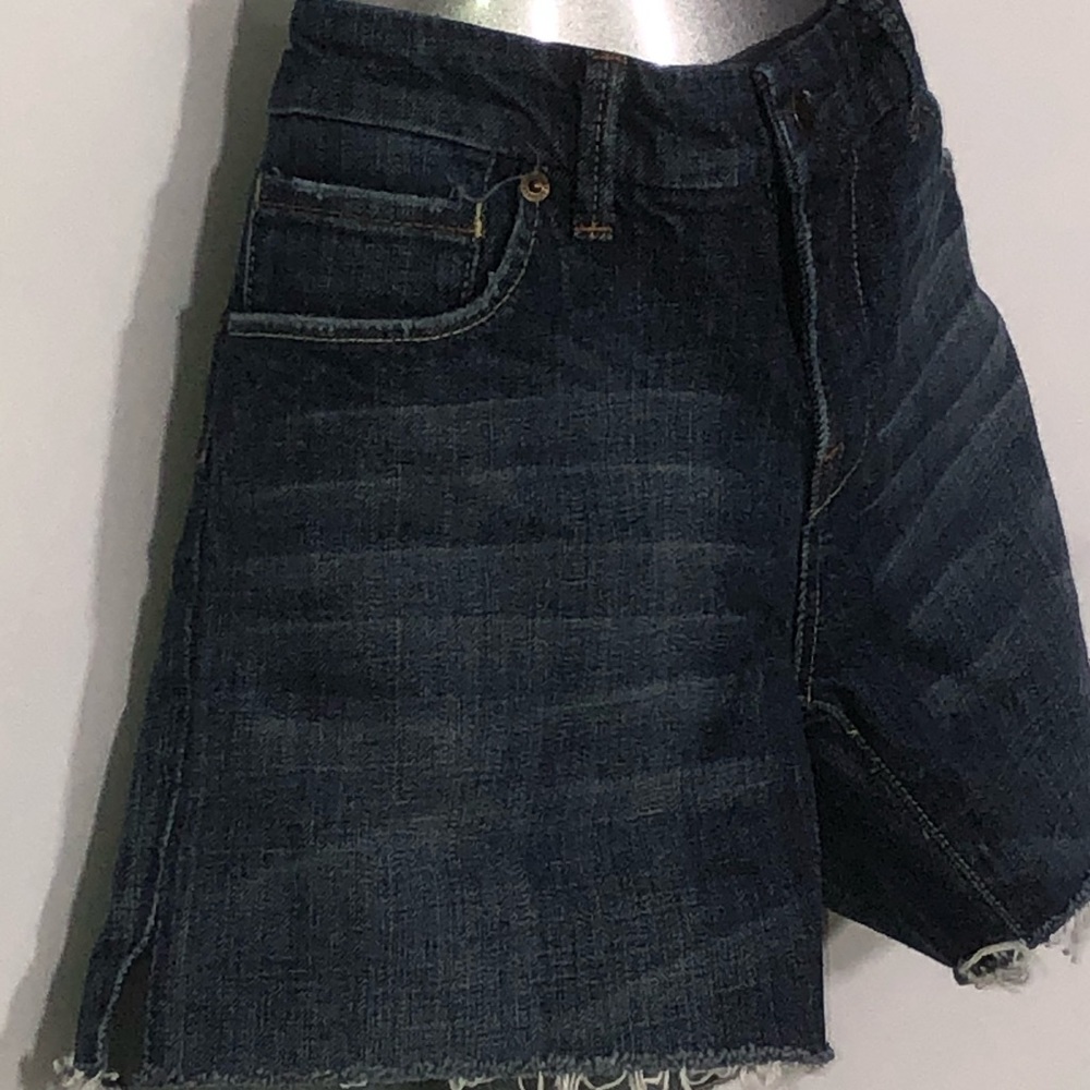 CITIZENS OF HUMANITY cut off distressed jeans - Picture 5 of 7